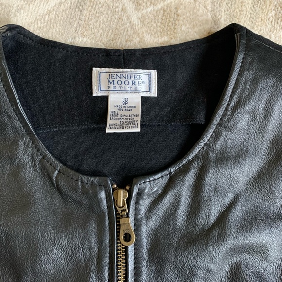 Vintage leather vest - Picture 2 of 5